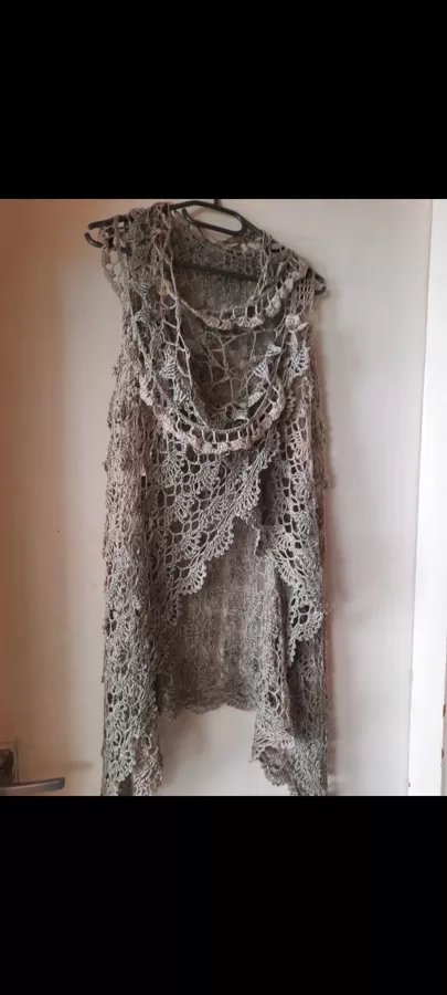 Veste - stūraina, pelēka - kokvilna - 120.00 eur